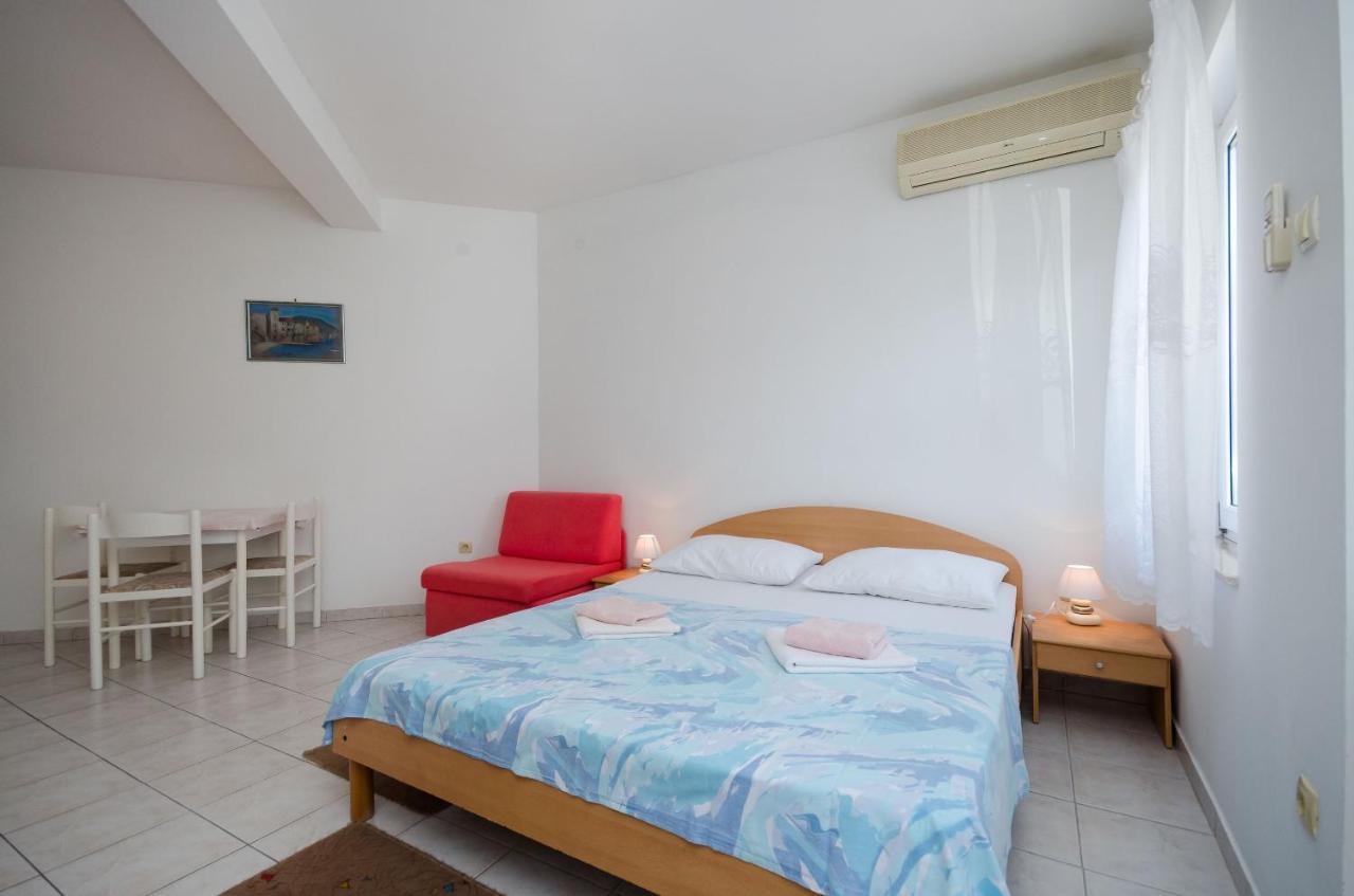 Apartments Branimir Novi Vinodolski Kültér fotó