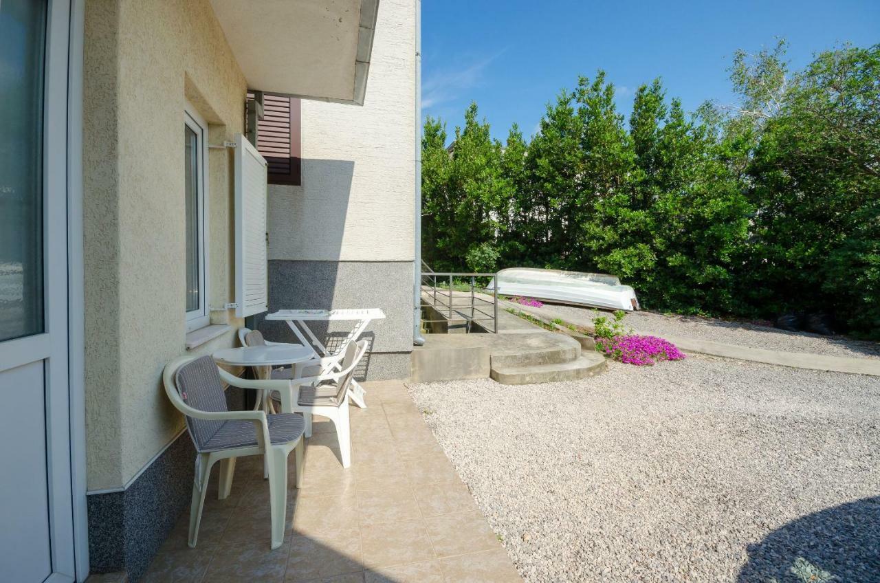 Apartments Branimir Novi Vinodolski Kültér fotó